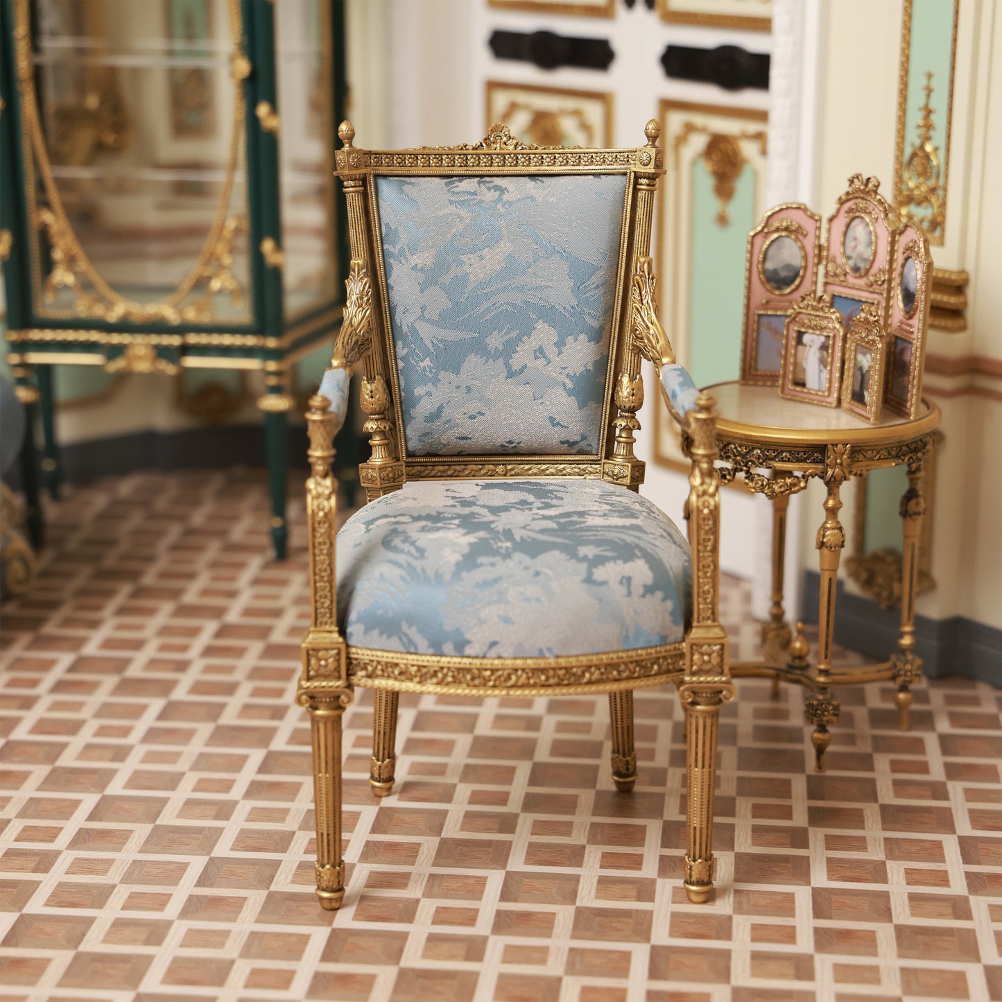 DIY 1/6 Scale European-Style Armchair Miniature Furniture Dollhouse